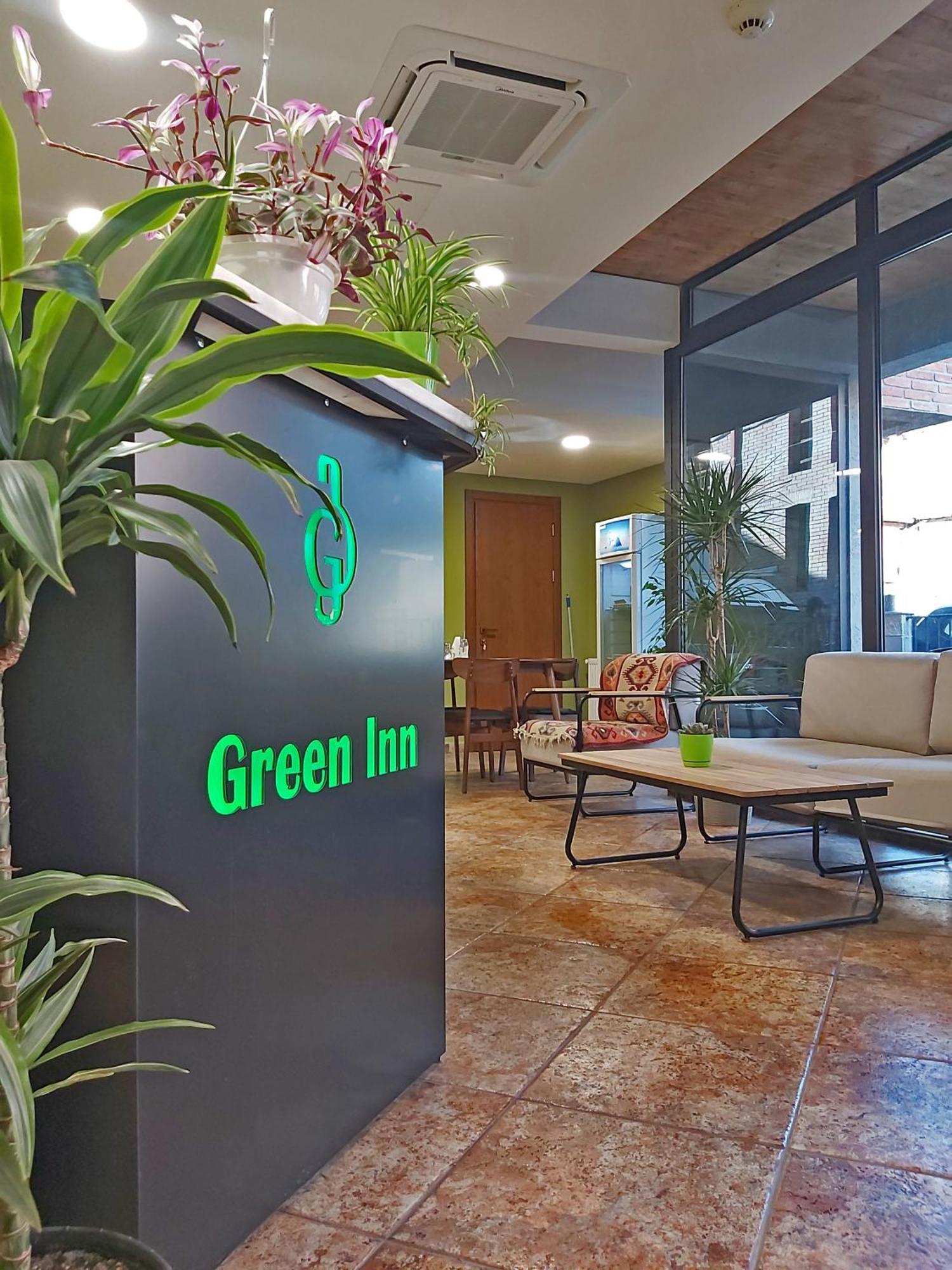Green Inn Hotel Tbilisi Exteriör bild